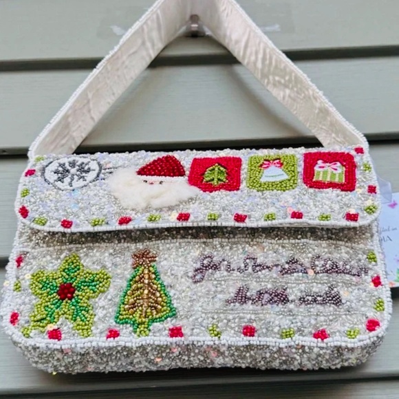 Christmas Santa Holiday Beaded Shoulder Bag - Made in India - Picture 6 of 6